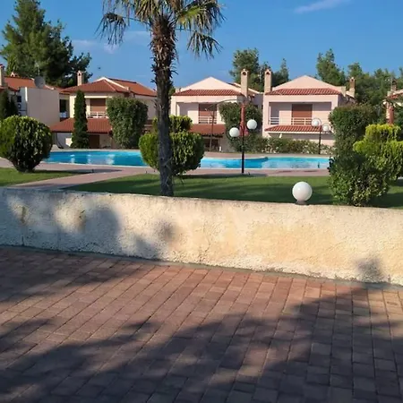 Villa Naftilos *